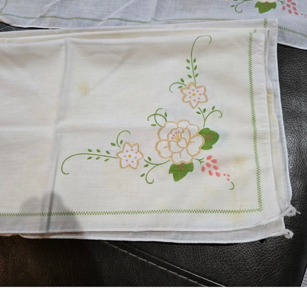 N/A vintage napkins